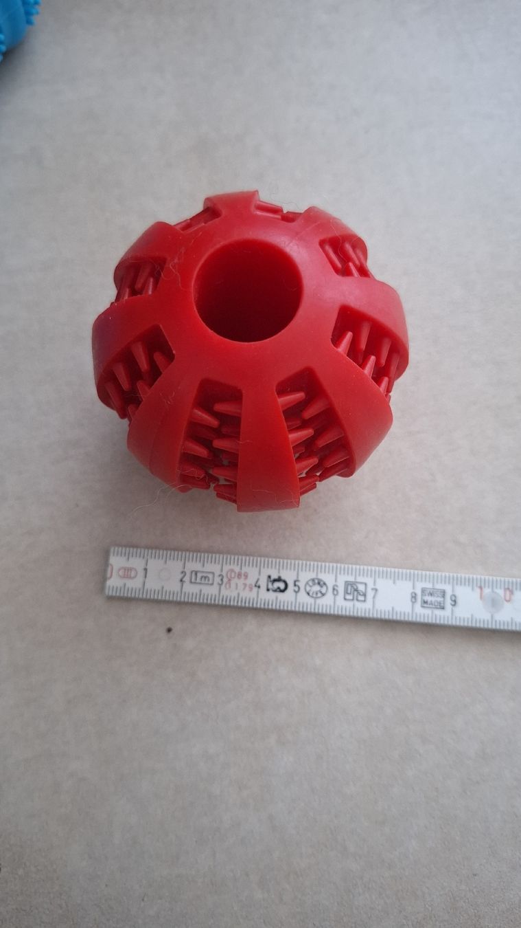 Giocattoli: Hunde Snackball - Zahnpflege – Usato da Rickenbach b. Wil venduto da Kth_v8 2