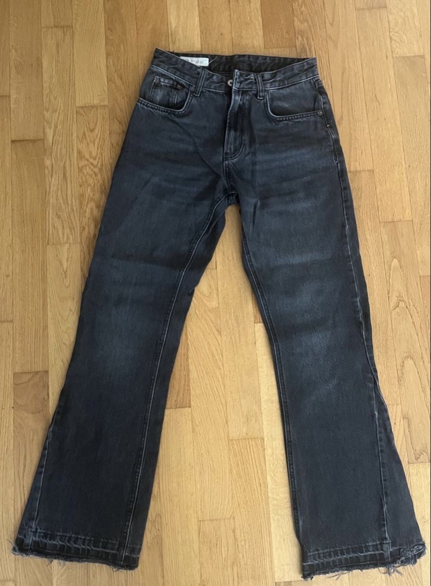 Zara Jeans: ZARA flared jeans (size 36 men) – Usato da Zürich venduto da Zurich.Seefeld