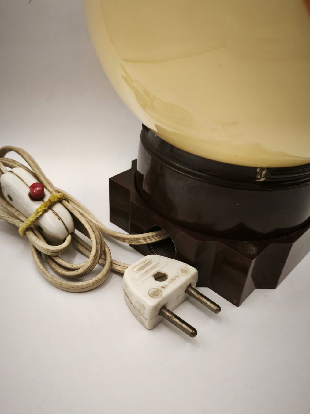 Lampade: 3 Vintage Tisch- oder Deckenlampen – Usato da Wettingen venduto da DaHa90 7