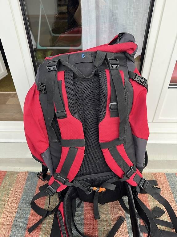 Zaini: Wanderrucksack HI-TEC – Usato da Luzern venduto da kor_hq29 2