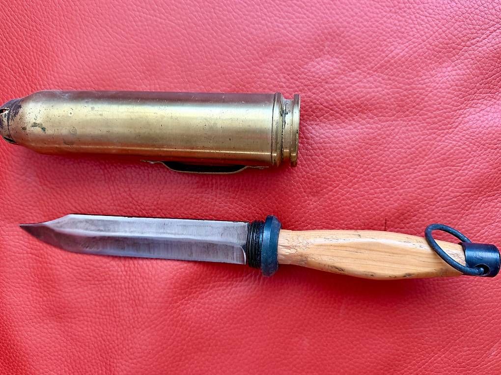 Posate: Lot de 7 couteaux de scaphandrier – Usato da Riddes venduto da andrebruchez 4