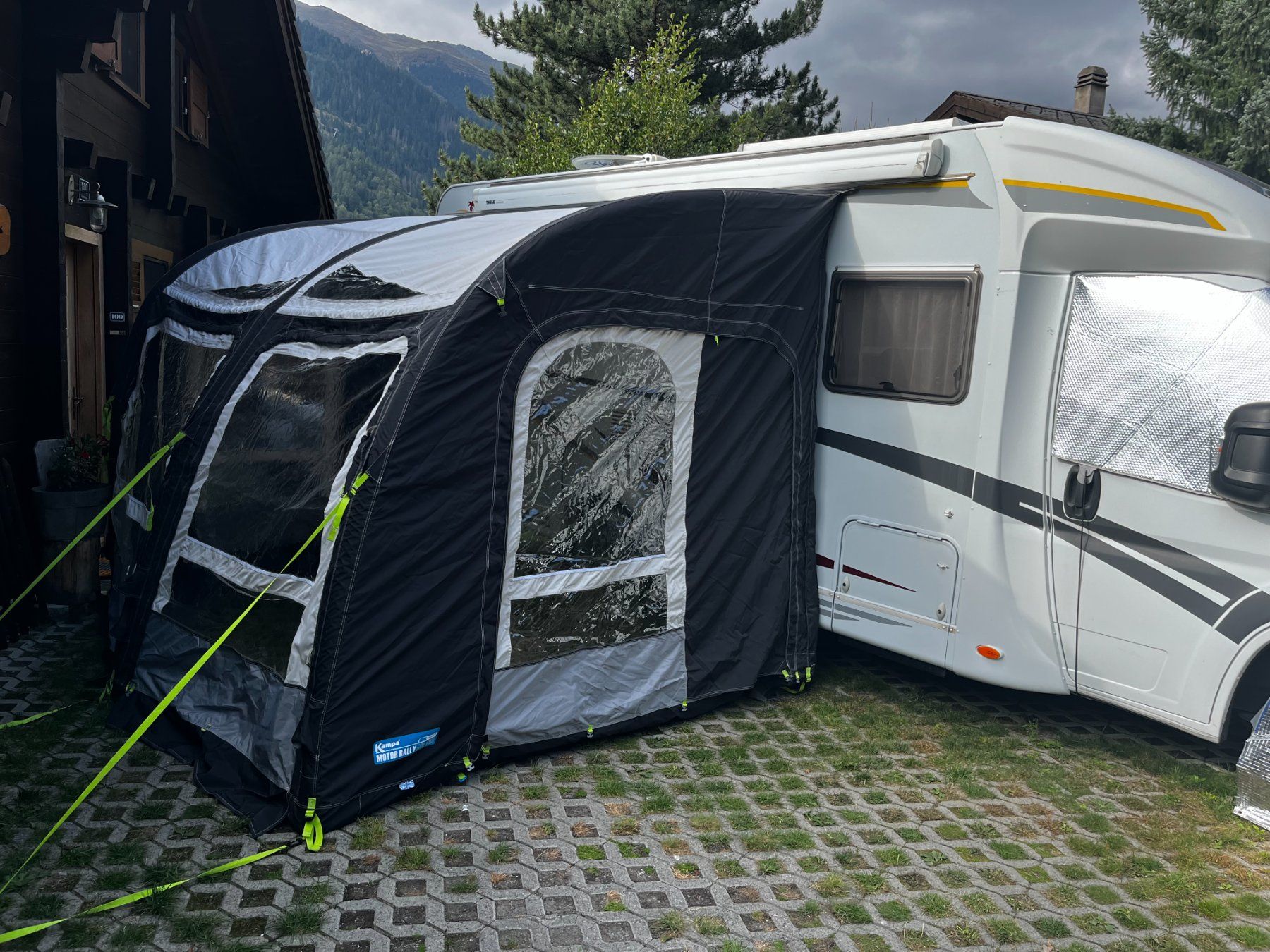 nfp tarp DryFly Rain Sonnensegel Überdachung Glas 88 size-90 Länge:200 cm It is a rain