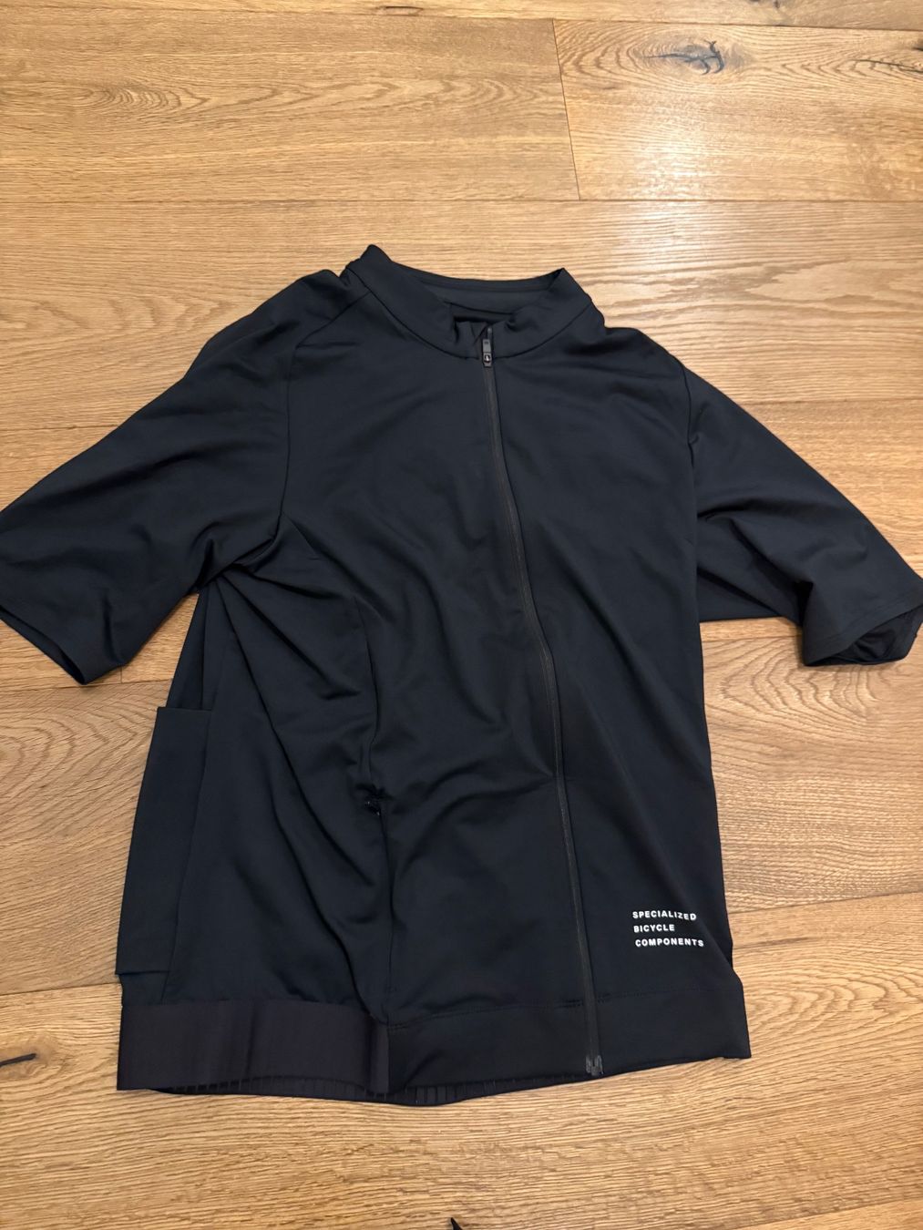 Specialized Leibchen & Hosen: Specialized men Velo Trikot Spinning Jersey M – Neu (gemäss Beschreibung) aus Ebikon von