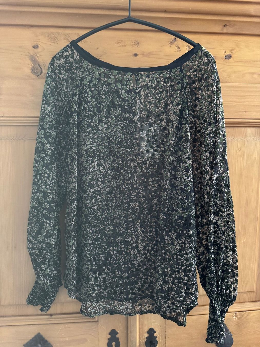 Nile Camicette: Bluse, Nile //NEU// M – Nuovo (secondo la descrizione) da Stettfurt venduto da outlet72