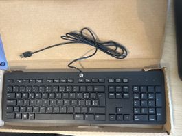 HP USB Slim Keyboard KB Win 8 - Perfect for Home Office