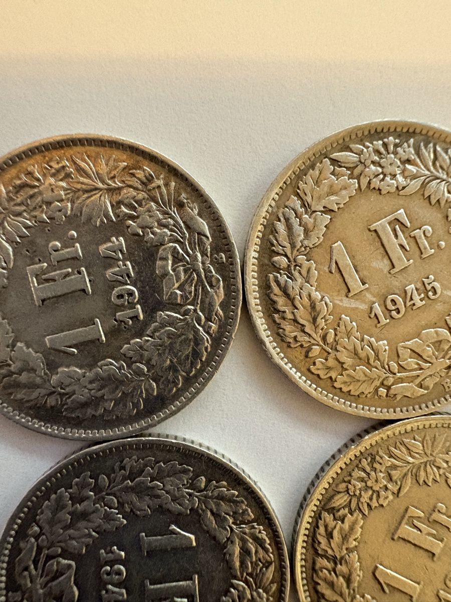 Tutti le monete: 1fr 2x 1944 / 2x 1945 4 Munze  – Usato da Murten venduto da Tzaugg 1