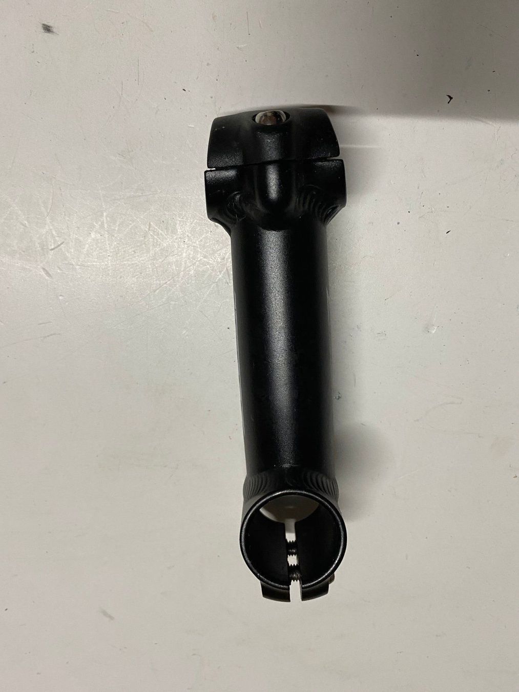 Pezzi di ricambio: Lenkerbefestigung – Usato da Hubersdorf venduto da Gewonnen 1