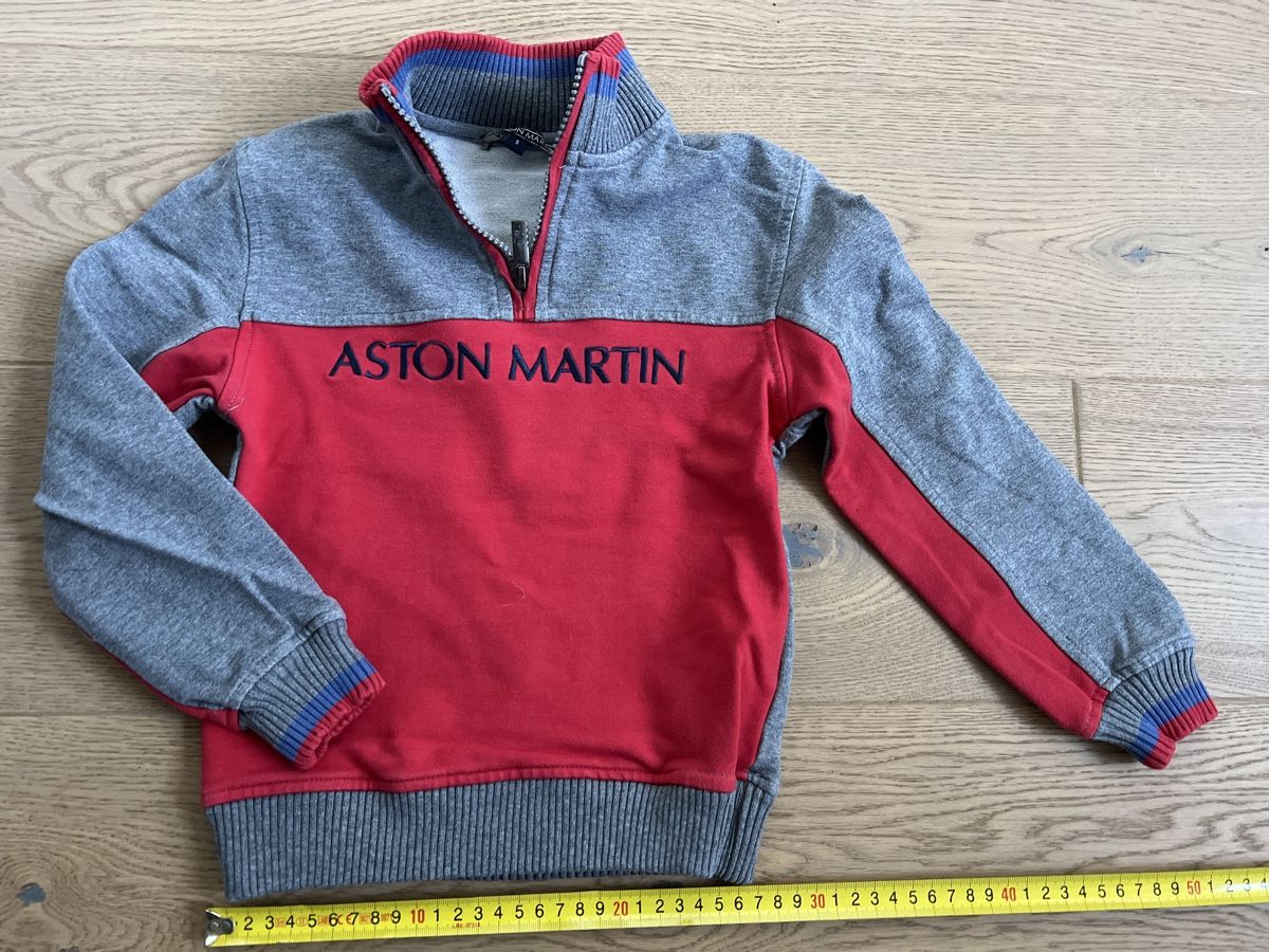 Maglioni & Felpe: Aston Martin Kinder Pullover, Grösse 5, Top Zustand! – Usato da Oensingen venduto da katepe