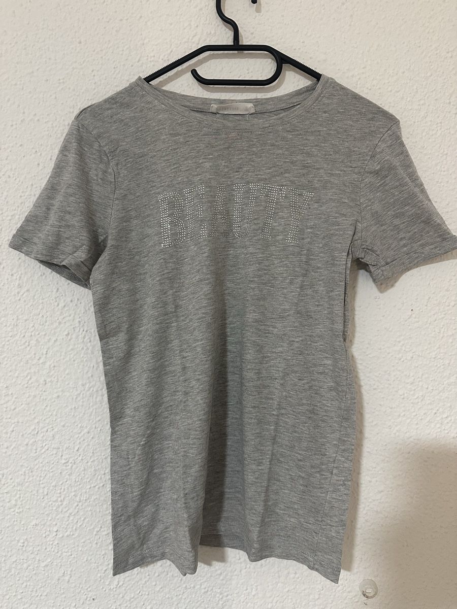 T-shirt: T-Shirt Terranova – Usato da Wattwil venduto da betsar.13