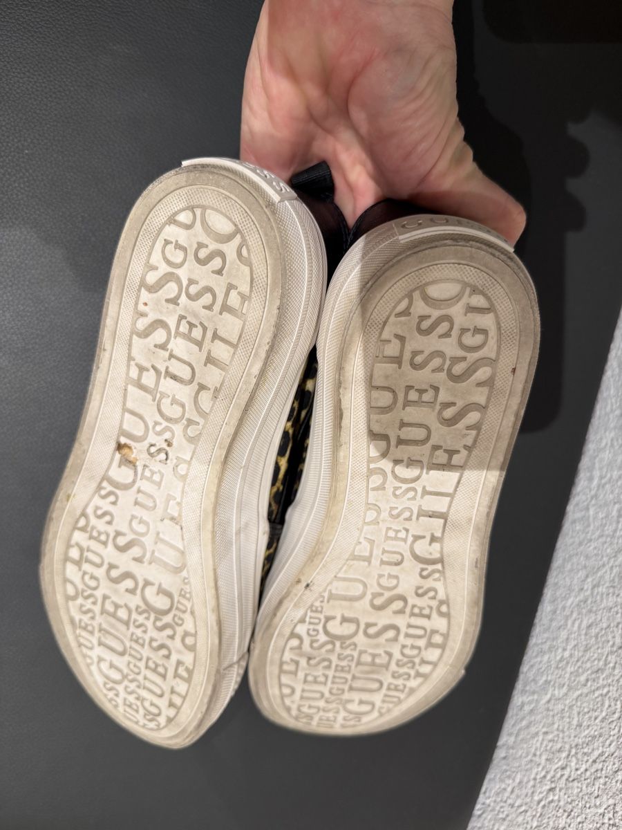 Guess Scarpe da donna: Guess Slip-On Sneaker, Gr. 38, Leopard Muster! – Nuovo (secondo la descrizione) da Sins venduto da bit_rg7j 3
