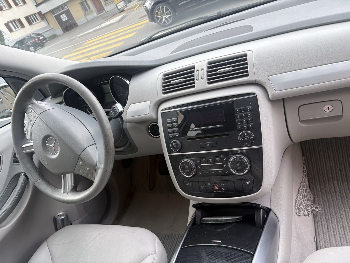 Mercedes-Benz Automobili: Mercedes R350  – Usato da Benken SG venduto da aep_x6vv 2