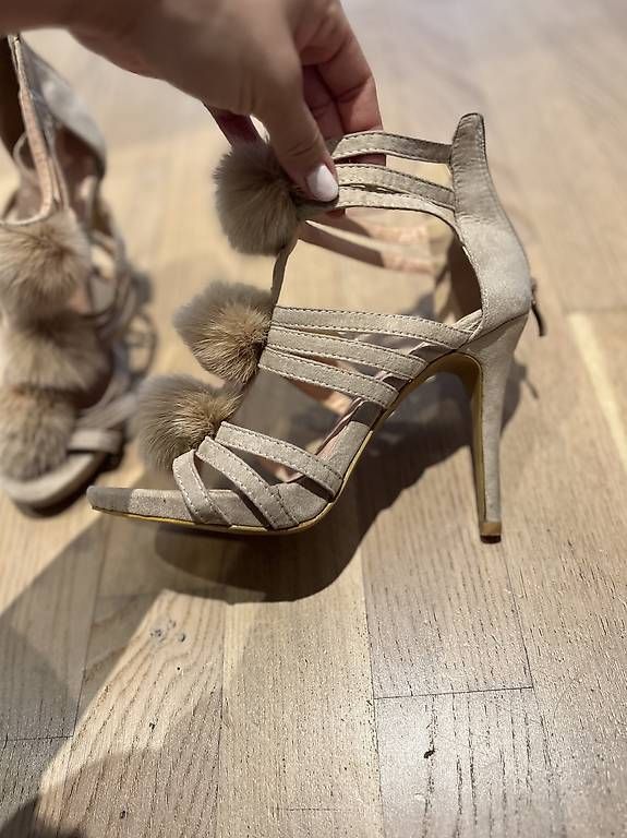 Damenschuhe: Sandaletten 1 Paar – Gebraucht aus Bülach von nick046 4