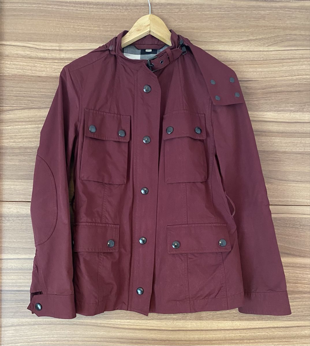 Burberry Jacken: Burberry Brit Übergangsjacke, bordeauxrot – Gebraucht aus Lugano von mariavenezia 1