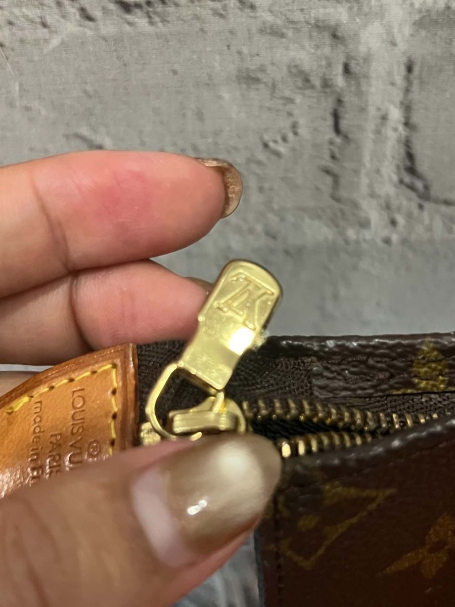Louis Vuitton Sacs: Louis Vuitton toiletry pouch – D'occasion à Widnau par Pukpan_99 2
