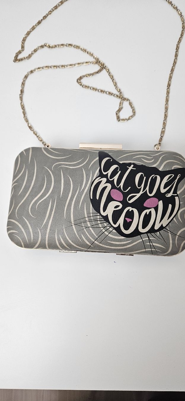 Borse da donna: DOGO Katzen Clutch - veganes Leder – Usato da Dättwil AG venduto da son_x2fq 1