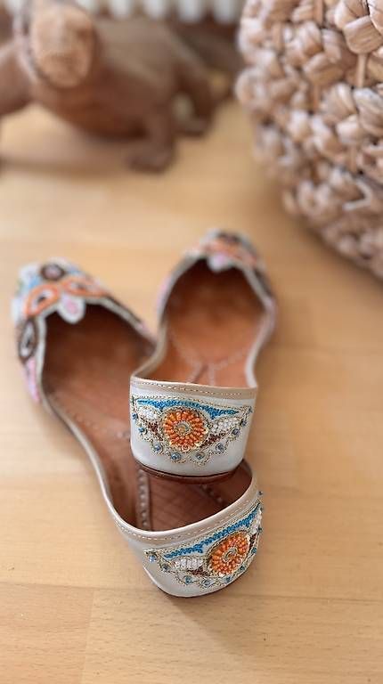Scarpe da donna: Orientalische Damen Slipper aus echtem Leder – Nuovo (secondo la descrizione) da Lachen SZ venduto da honeybee67 1