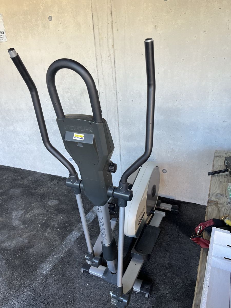 Hometrainer: Stepper Kettler Cosmos GT – Gebraucht aus Oberiberg von Muezger 1