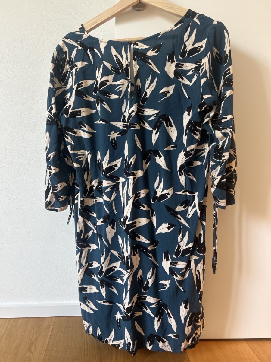 Kleider: Robe taille 36 – Gebraucht aus Bern von jos_xdf8 2