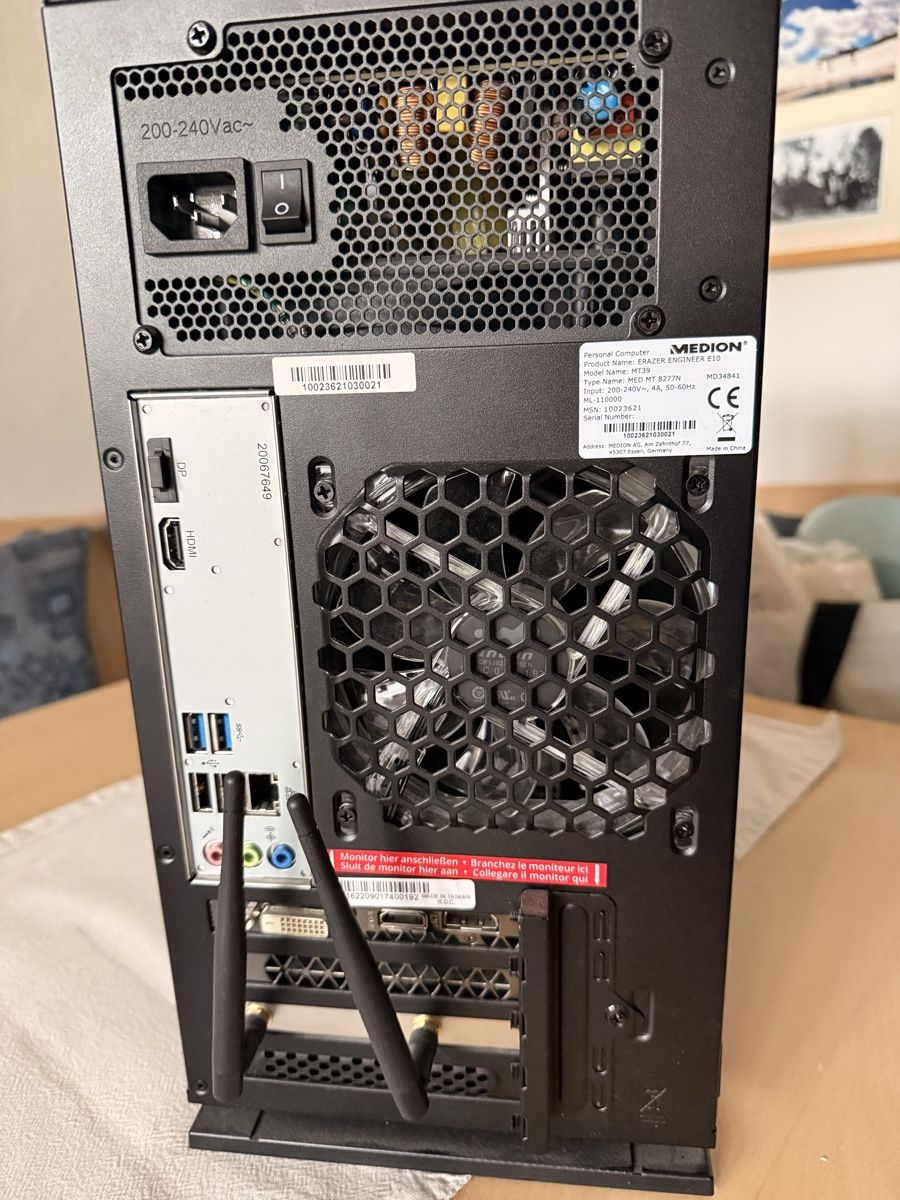 Medion PC: Medion Erazer Engineer E10 PC – Usato da Zürich venduto da GAMcC 2
