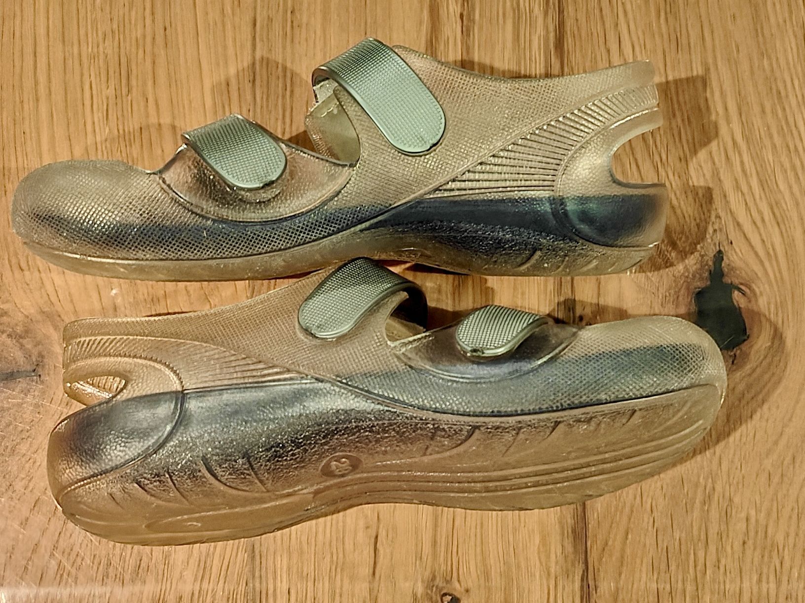Chicco Scarpe per ragazzi: Chaussures plage / piscine CHICCO - pointure 29 – Usato da Bulle venduto da lim_kb2l 5
