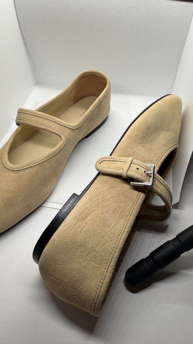 Damenschuhe: TL Round toe apricot-colored ballet flat shoes – Neu (gemäss Beschreibung) aus Chur von Madeys 1