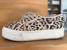 Superga léopard, taille 39, très bon état
