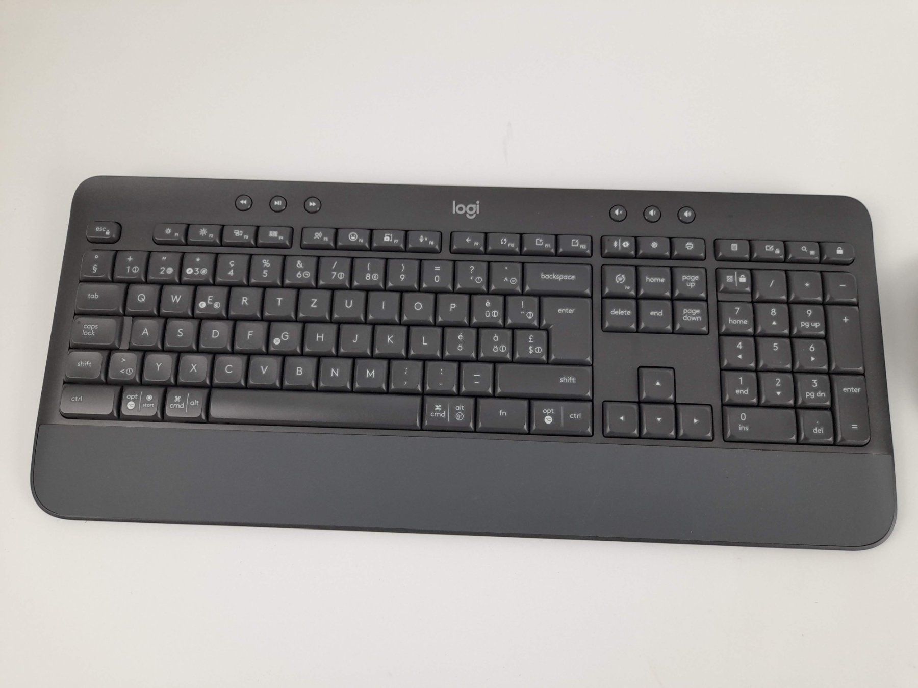 Logitech Tastiere: LOGITECH Wireless Tastatur K650 und Maus M650 – Usato da Liebefeld venduto da Restwert_Liebefeld 1