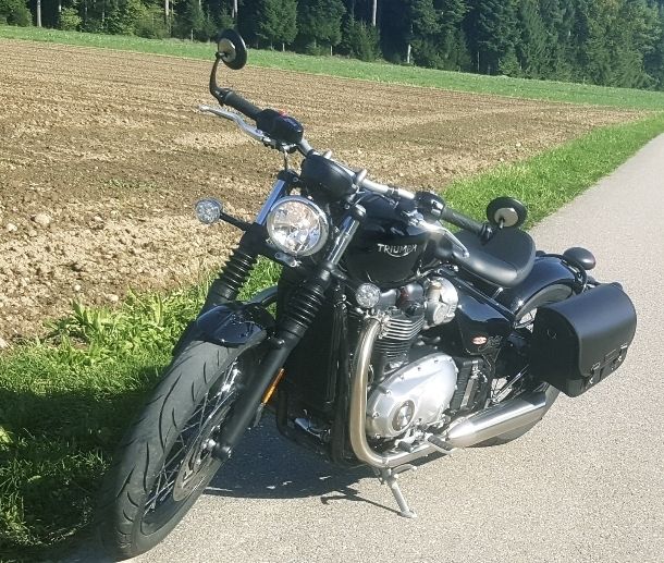 Triumph Sonstige: Triumph Boneville Bobber 1200 ABS Originalzustand – Gebraucht aus Schwarzhäusern von Passat30