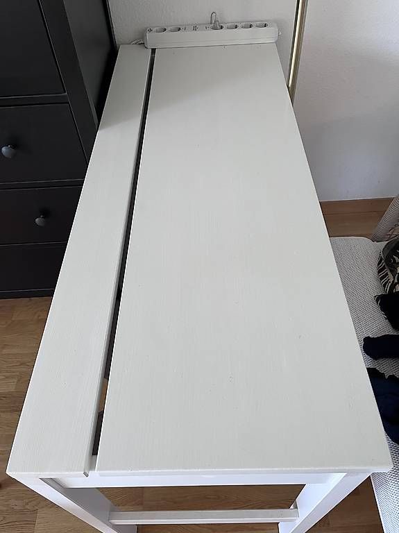 Scrivanie: iKEA Hemnes  Schreibtisch klein – Usato da Bern venduto da sin_k9vr 4