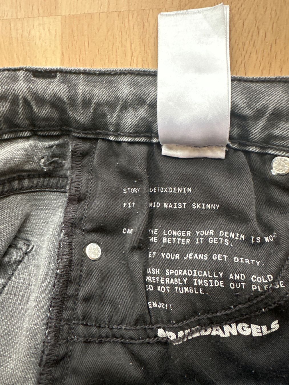 Armedangels Jeans: ARMEDANGELS Jeans, Gr. 26/30 – Usato da Schwarzenburg venduto da mezulienka 3