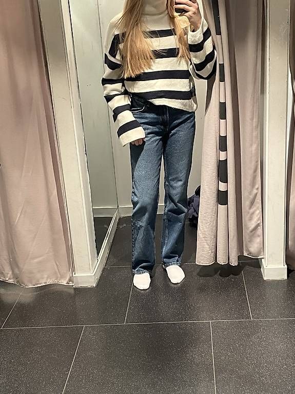Bershka Jeans: Bershka Demin Straight Jeans – Gebraucht aus Schüpfen von ani_gj8r 3