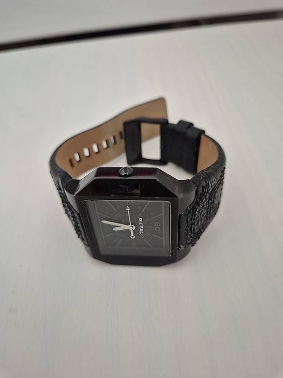 Orologi: Armbanduhr von Diesel – Usato da Winterthur venduto da Rizzieri20 1