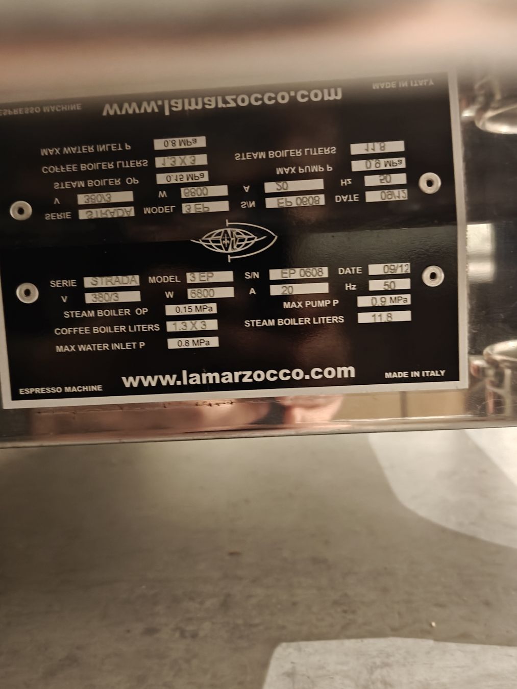 La Marzocco Macchine per caffè & Macchine per espresso: La Marzocco strada ep3 3 gruppig – Usato da Zürich venduto da Melinho27 5