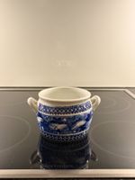 Henkeltöpfchen weisses Porzellan Arabia blau Finnland