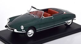 Citroën DS 19 Cabriolet 1960-1967 dunkelgrün met.     1:24