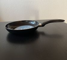 Crofton Aluminiumpfanne, 24 cm
