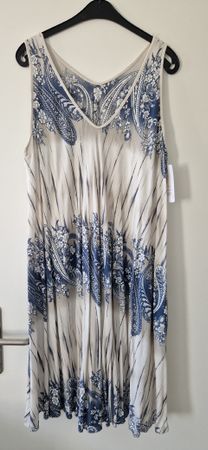 neues Sommerkleid in Grösse 46/48
