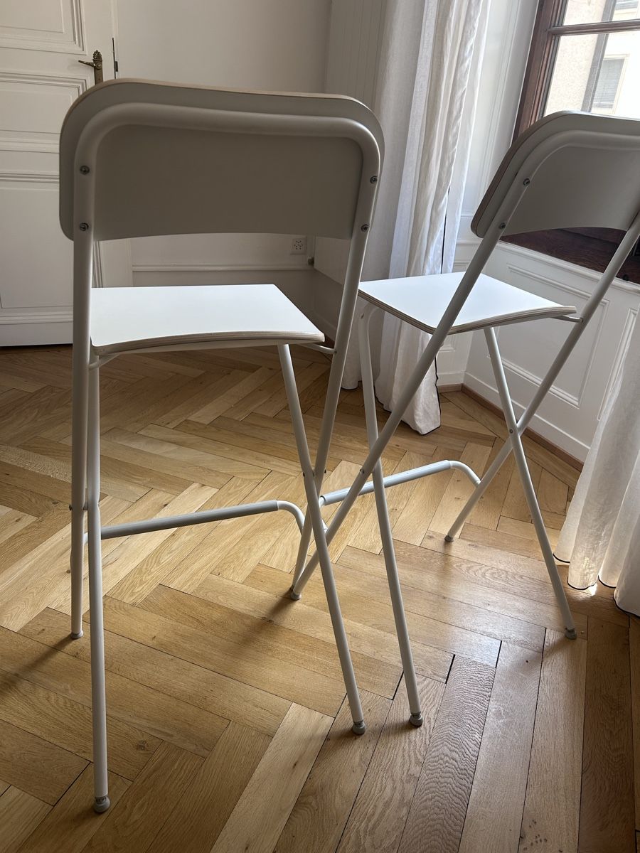 Ikea Sgabelli: 2 tabourets de bar IKEA – Usato da Genève venduto da Sarahchge 3