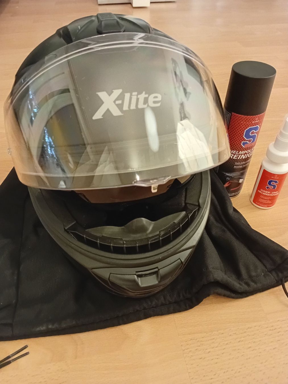 X-lite Caschi & visiere: Motorradhelm X-lite X-903 – Usato da Rotkreuz venduto da maa_f9qf