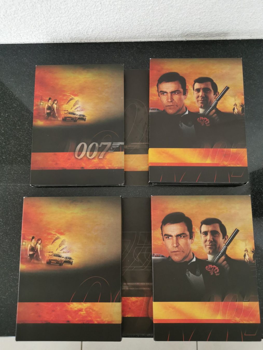 Alle DVDs: James Bond 007 - Collection, Limited Edition, 21 DVDs – Gebraucht aus St.Gallen von  4