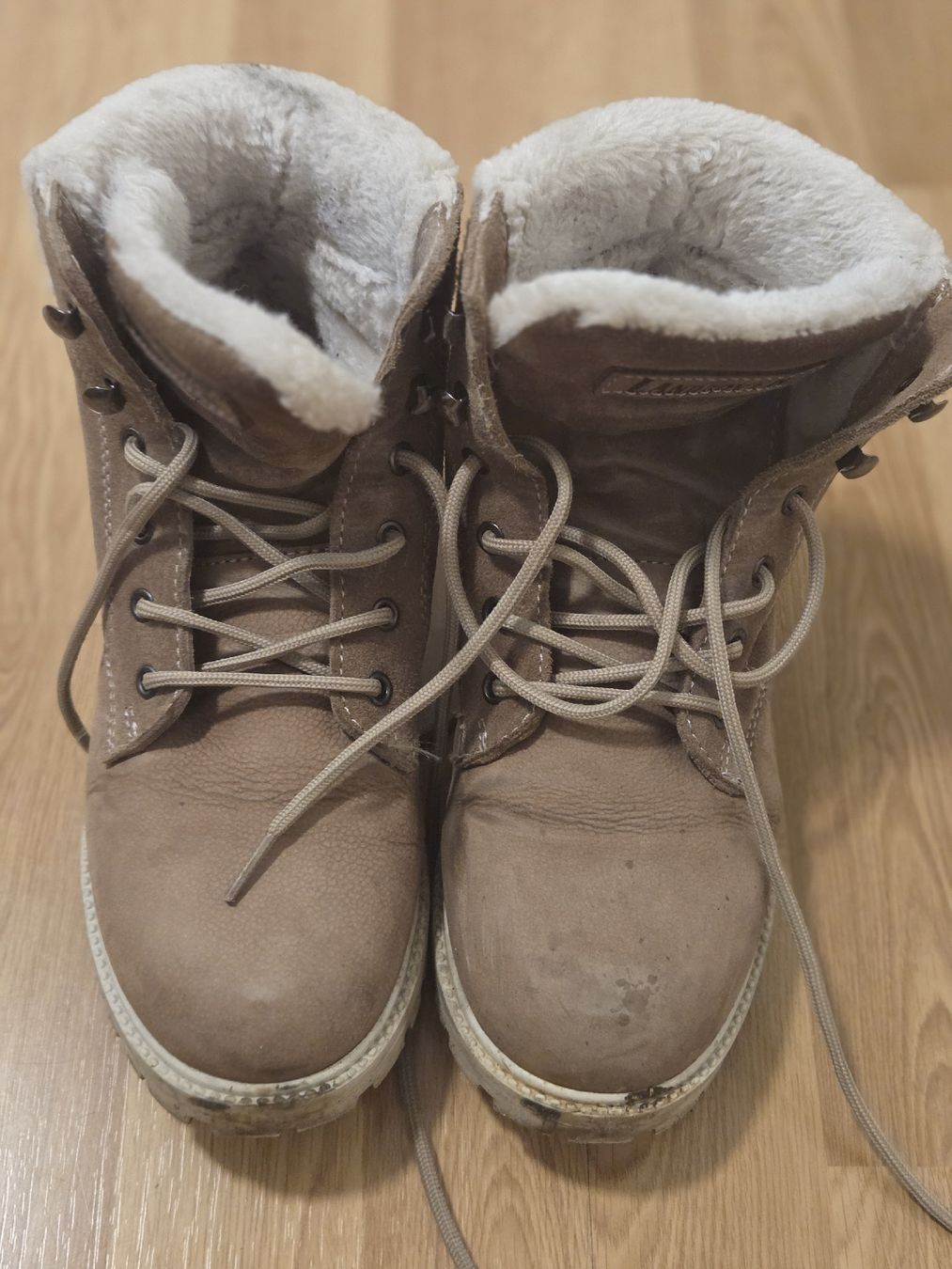 Landrover Scarpe da donna: Landrover Winter Boots, Leather, Size 38 – Usato da Basel venduto da nin_8vcy