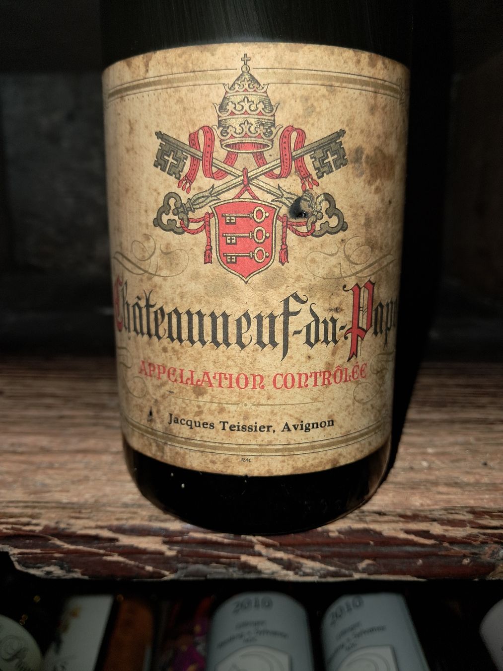 Vino: Châteauneuf-du-Pape du millésime 1971 – Nuovo e nell'imballaggio originale da Le locle venduto da juliensaran 1