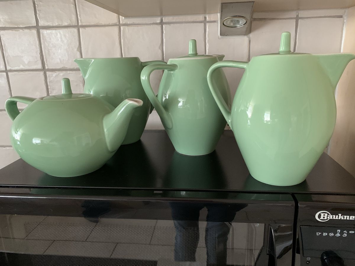 Rössler Set di piatti: Vintage Rössler Geschirr, 32 tlg. – Usato da Egg b. Zürich venduto da ohtannenbaum 3
