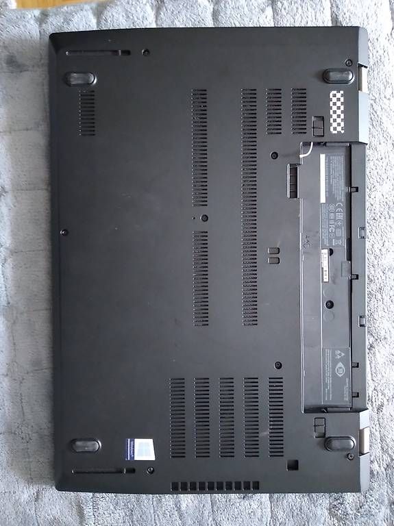 Notebook: Lenovo T580 Display cover  – Usato da St. Gallen venduto da teo_l6b9 1
