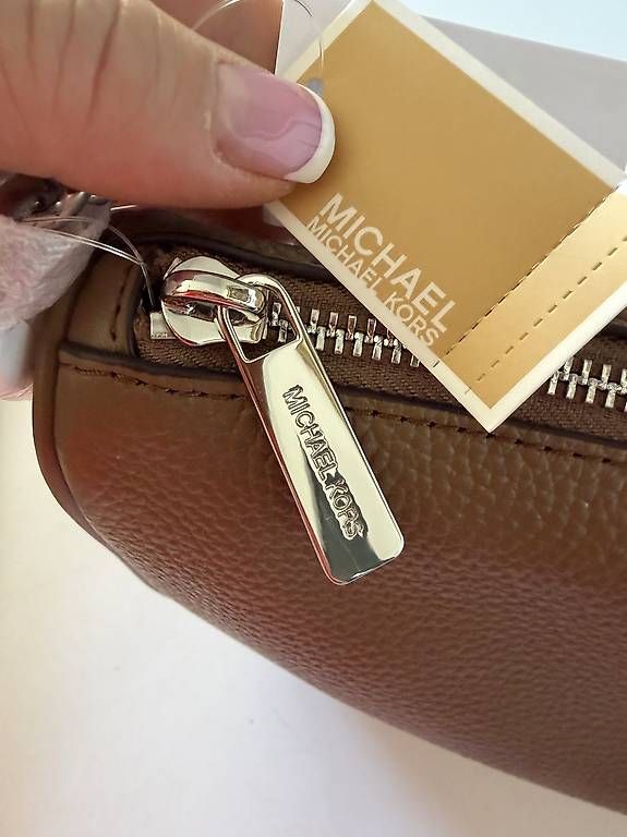 Borse da donna: Michael Kors – Usato da Pollegio venduto da sad_pr8f 3