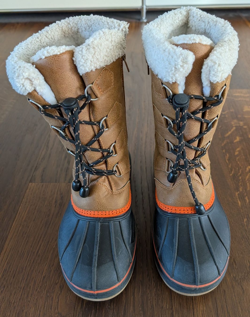 Chaussures hommes: Winterstiefel Kimberfeel, Gr. 39 – D'occasion à Kindhausen par hommytilfiger