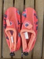 Badeschuhe, Gr. 27, mit süssem Schmetterlingsmuster!