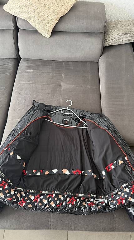 Jacken: BOSS Daunenjacke XXL - Original – Gebraucht aus Au SG von tem_r296 1