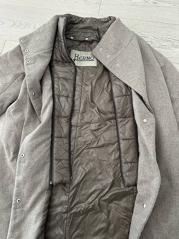 Mäntel: Cappotto Herno donna – Gebraucht aus Gentilino von ver_n6bc 1