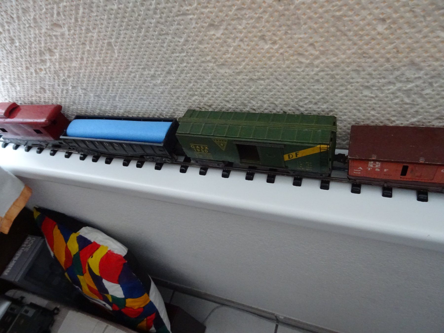 Modelleisenbahnen: Dampflok mit Güterwagen Spur 0 – Gebraucht aus Hirschthal von Legov 2